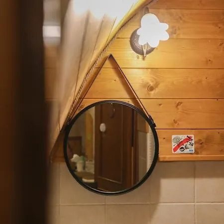 Terra E Marte Nella Roccia Tatil Evi